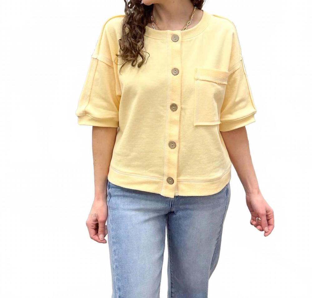 NEW HEM & THREAD short sleeve sweatshirt in yellow